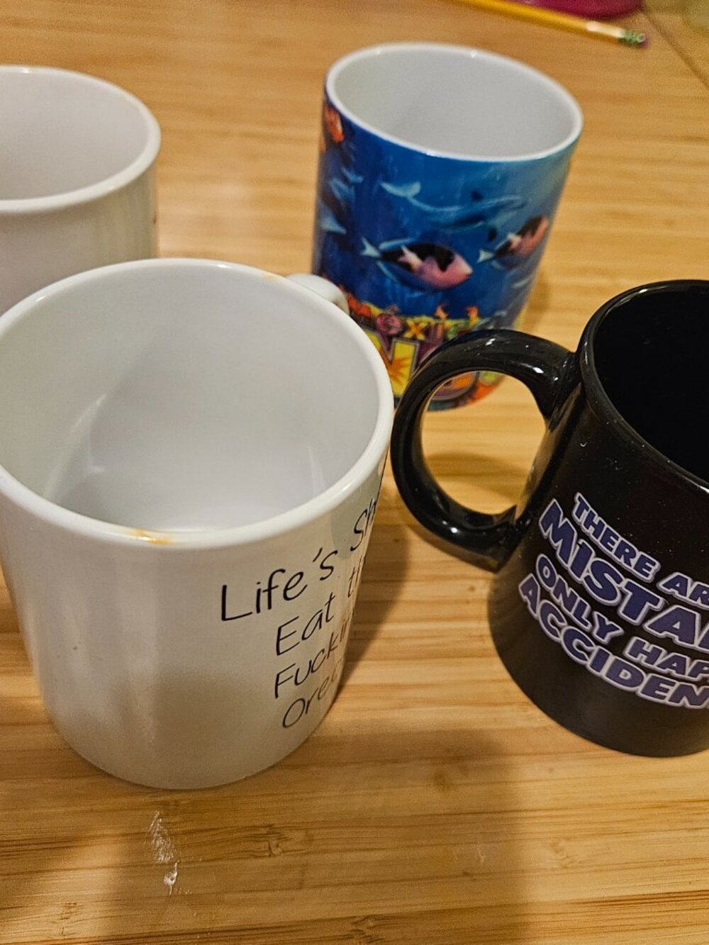 Mugs bundle - Picture 2 of 4